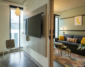 Moxy Portland Downtown
