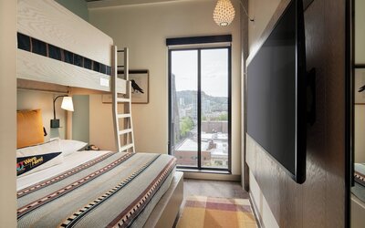Moxy Portland Downtown