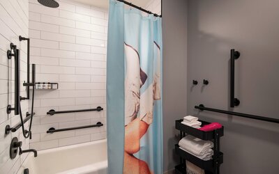 Moxy Portland Downtown