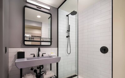Moxy Portland Downtown