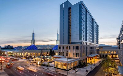 Hyatt Regency Portland at the Oregon Convention Center