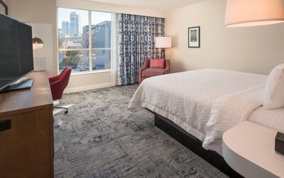 Hampton Inn & Suites Portland-Pearl District