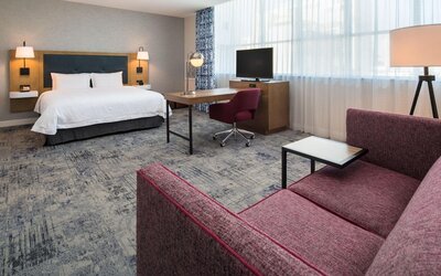 Hampton Inn & Suites Portland-Pearl District
