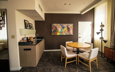 Kimpton Hotel Vintage Portland by IHG