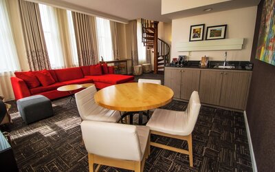 Kimpton Hotel Vintage Portland by IHG