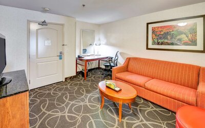 Hilton Garden Inn Portland Airport