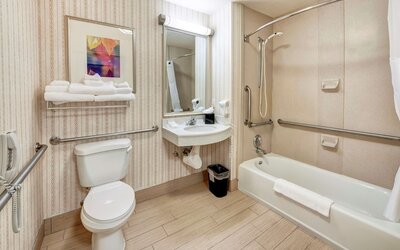 Hilton Garden Inn Portland Airport