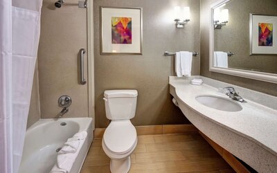 Hilton Garden Inn Portland Airport