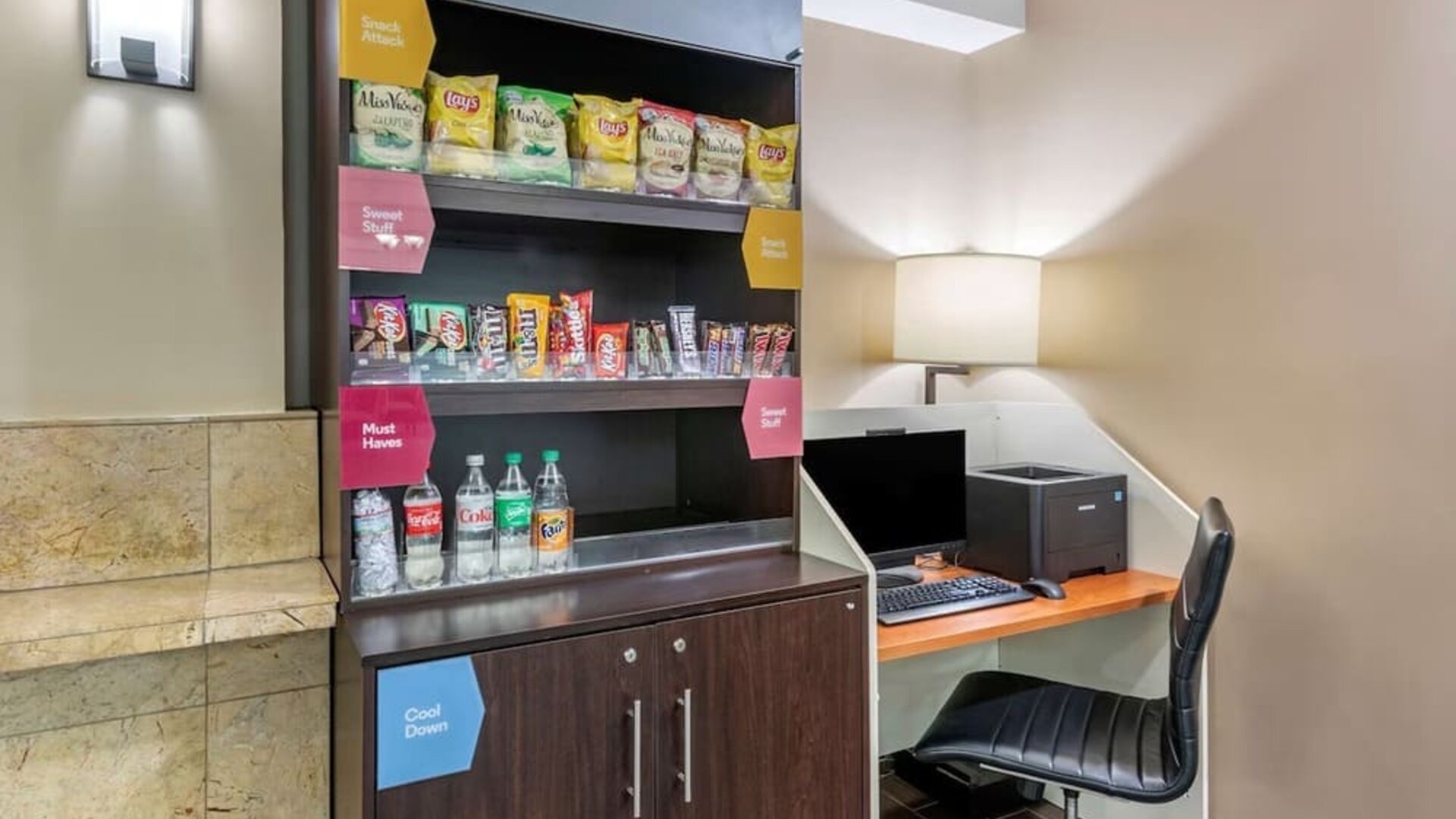 Business center and vending machine at Comfort Suites Baymeadows Near Butler Blvd.