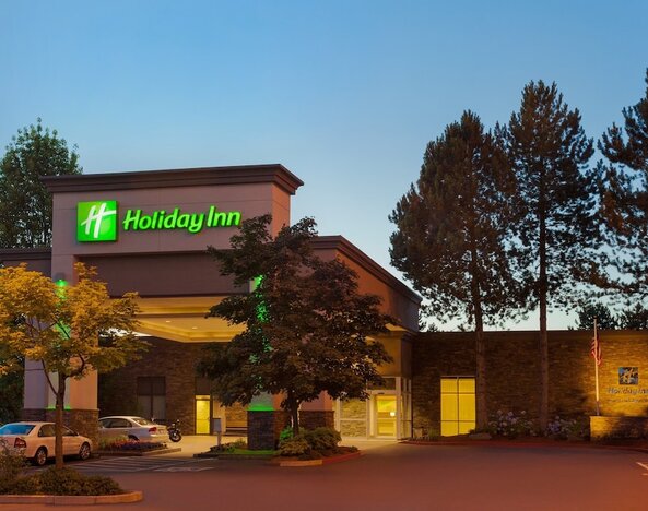 Holiday Inn Airport - Portland by IHG