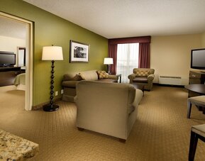 Holiday Inn Airport - Portland by IHG