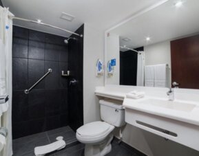 City Express by Marriott Silao Aeropuerto