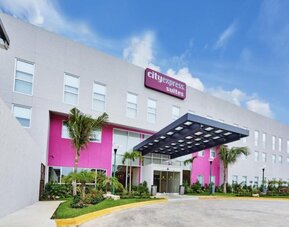 City Express Suites by Marriott Silao Aeropuerto