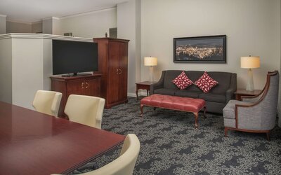 Embassy Suites by Hilton Portland Downtown