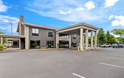 Red Lion Hotel Portland Airport