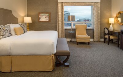 Mark Spencer Hotel