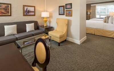 Mark Spencer Hotel