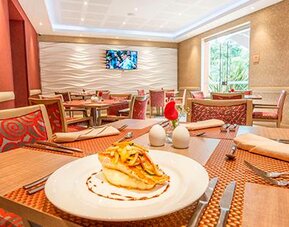 Apartamentos Plaza Suites