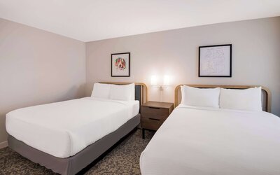 Suite, 1 King Bed (One Bedroom)