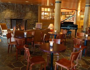 Heathman Lodge