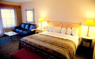 Heathman Lodge