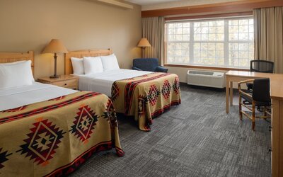 Heathman Lodge