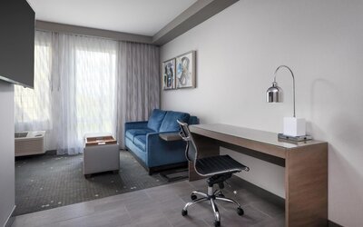Best Western Premier Hotel at Fisher's Landing