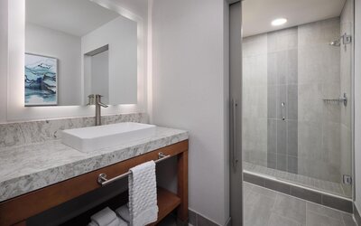 Best Western Premier Hotel at Fisher's Landing