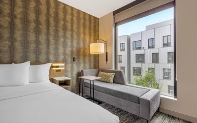 Cambria Hotel Portland - Pearl District