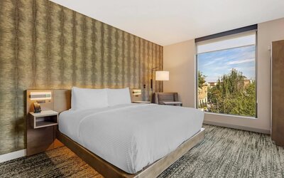 Cambria Hotel Portland - Pearl District
