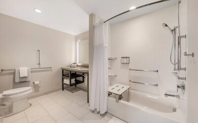 Cambria Hotel Portland - Pearl District