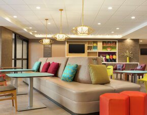 Home2 Suites by Hilton Portland Airport OR