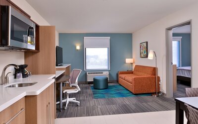 Home2 Suites by Hilton Portland Airport OR