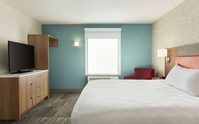 Home2 Suites by Hilton Portland Airport OR
