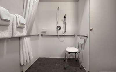 Courtyard by Marriott Portland Southeast/Clackamas
