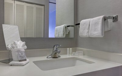 Courtyard by Marriott Portland Southeast/Clackamas