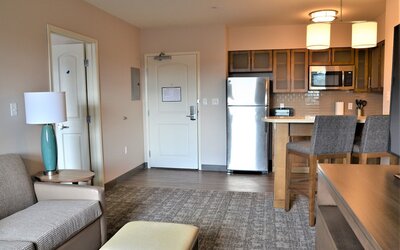Staybridge Suites Hillsboro - Orenco Station by IHG