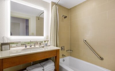 Omni Providence Hotel