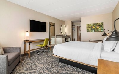 Fairfield by Marriott Inn & Suites Providence Airport Warwick
