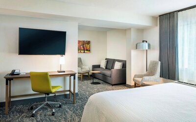 Fairfield by Marriott Inn & Suites Providence Airport Warwick