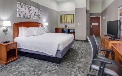Courtyard by Marriott Providence Warwick