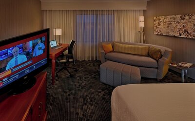 Courtyard by Marriott Providence Warwick