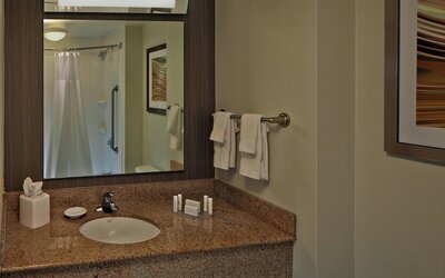 Courtyard by Marriott Providence Warwick