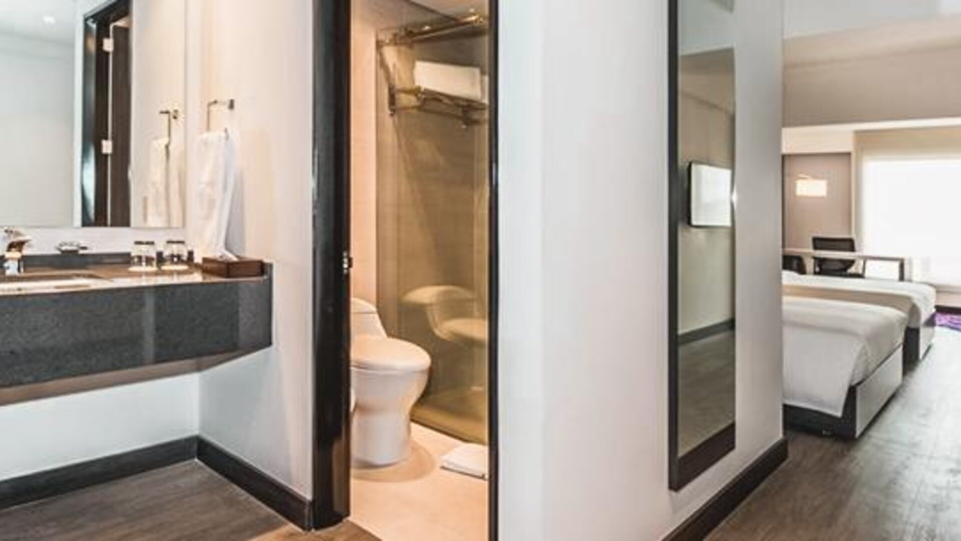 NH Bogota Urban 26 Royal