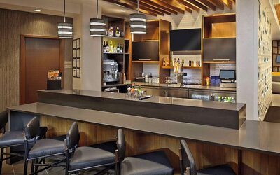 Hyatt Place Warwick / Providence Airport