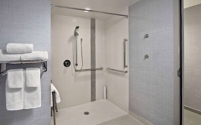 Hyatt Place Warwick / Providence Airport