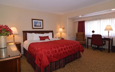 Ramada by Wyndham Seekonk Providence Area
