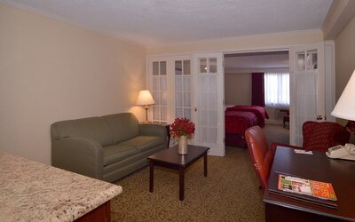 Ramada by Wyndham Seekonk Providence Area