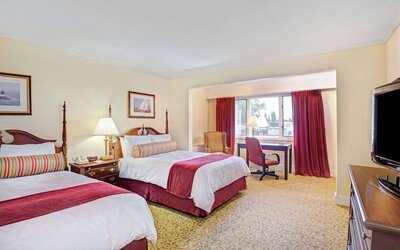Ramada by Wyndham Seekonk Providence Area