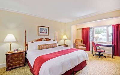 Ramada by Wyndham Seekonk Providence Area